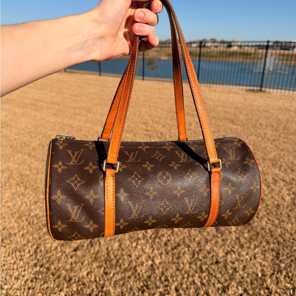 Louis Vuitton Papillon 30 Bag